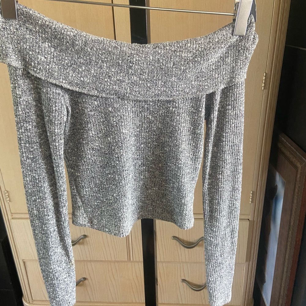 Garage off the shoulder crop top
